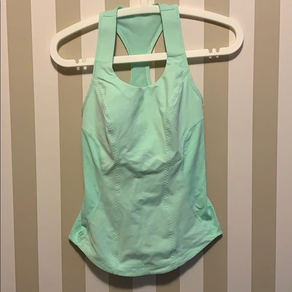 Mint green Lululemon workout top